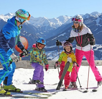 Familienurlaub in Österreich im Winter © TVB Ramsau am Dachstein